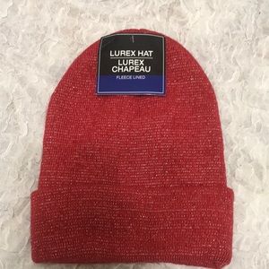 NWT Women’s Red Metallic Beanie Lurex Lined Hat